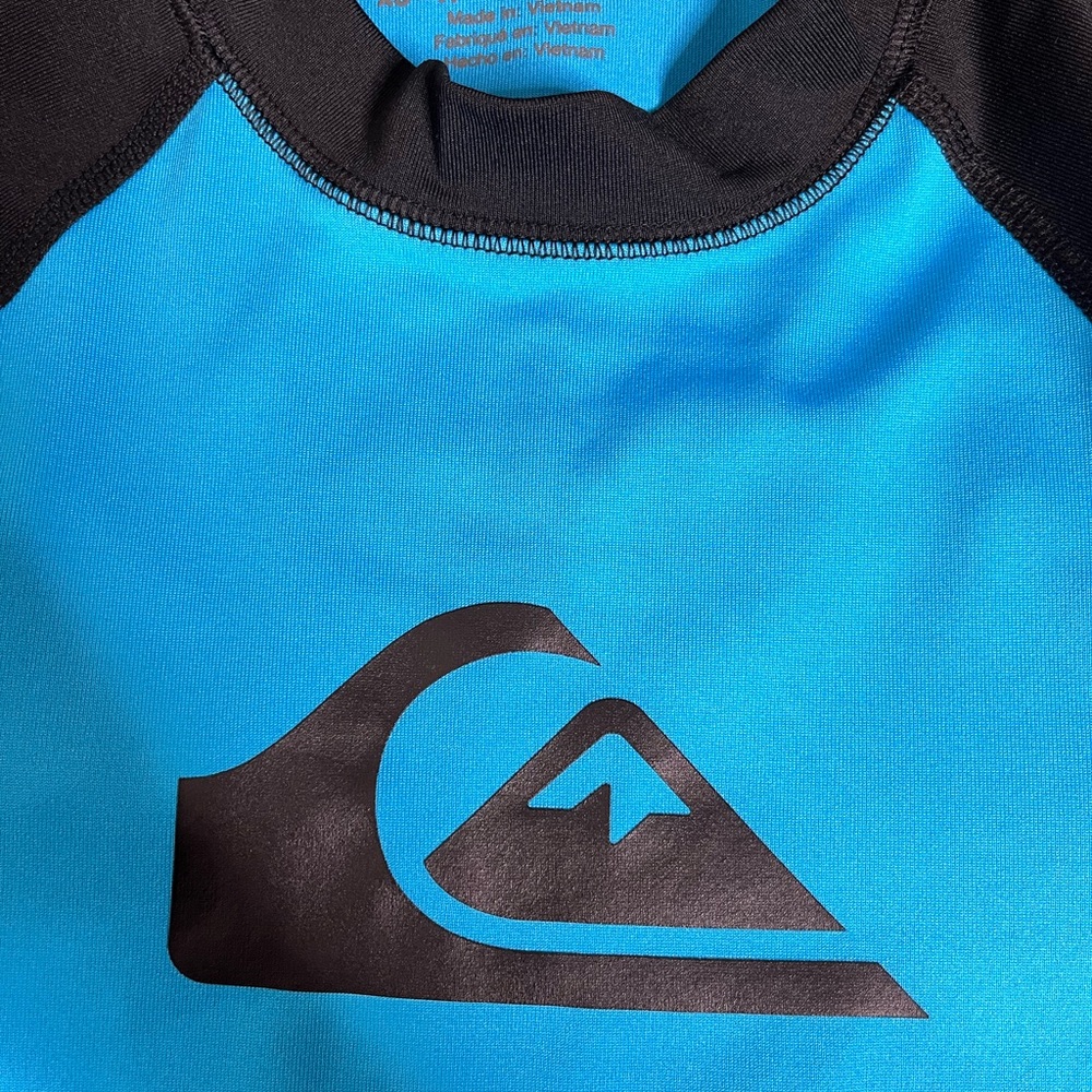 QUIKSILVER Gorpcore Athleisure All Time Rash Guard Cap Sleeves Blue Mens XS - Picture 9 of 13
